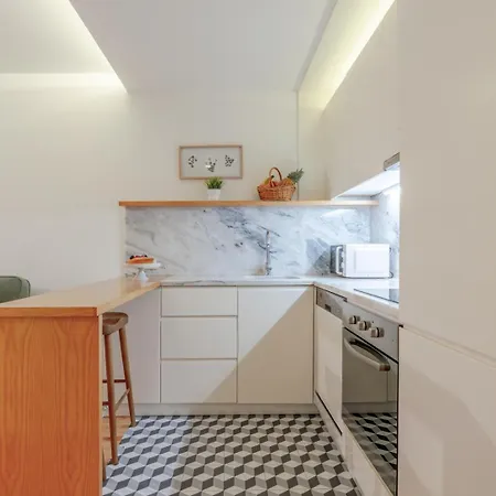 Lovely & Centre Flat With Terrace By Hostwise * Порту